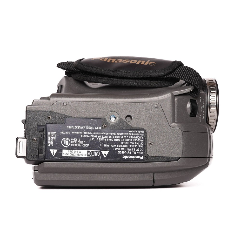 Panasonic PV-L650D VHS-C Camcorder - FULLY FUNCTIONAL