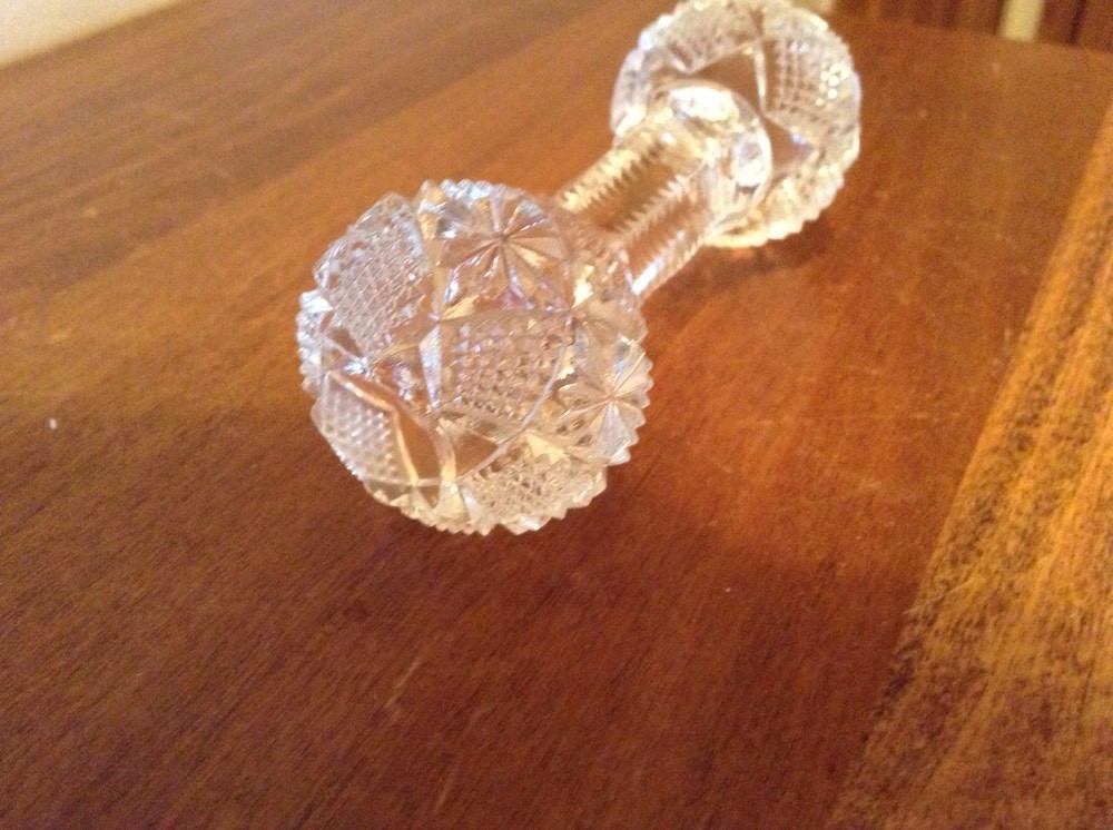 Elegant Victorian knife rest 4"