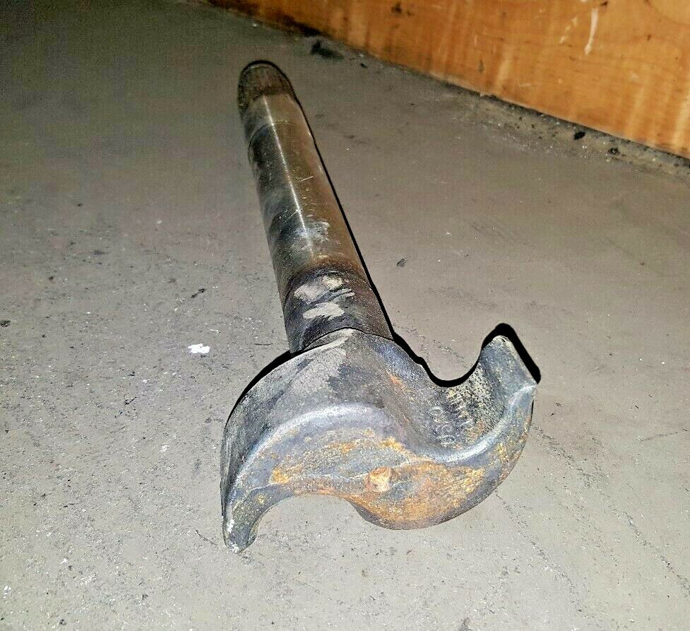 MACK CAMSHAFT 85111888