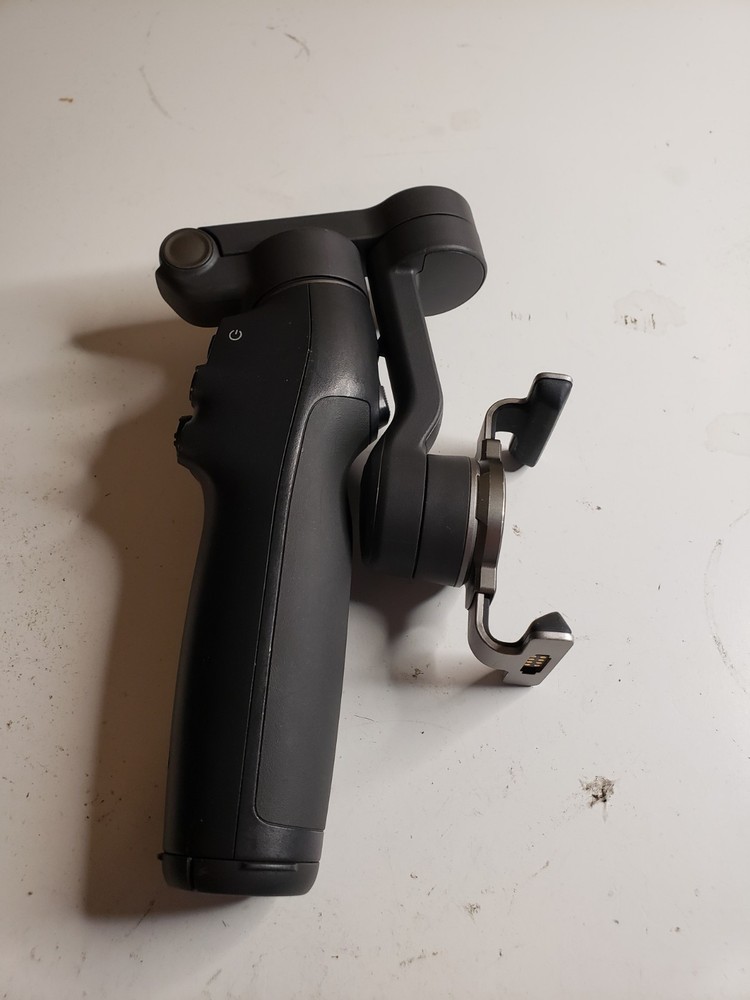 DJI Osmo Mobile 7P Gimbal NONFUCTIONING GIMBAL - INCLUDES CLAMP - READ