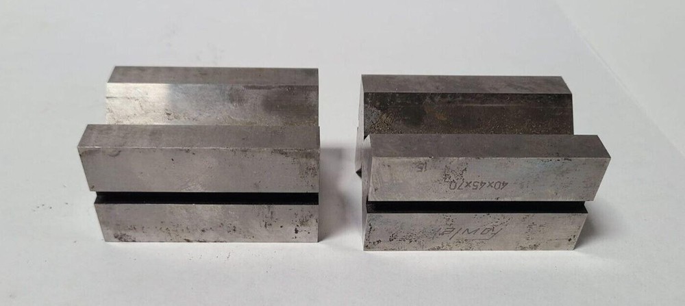 Fowler 40 x 45 x 70 V-Block Set