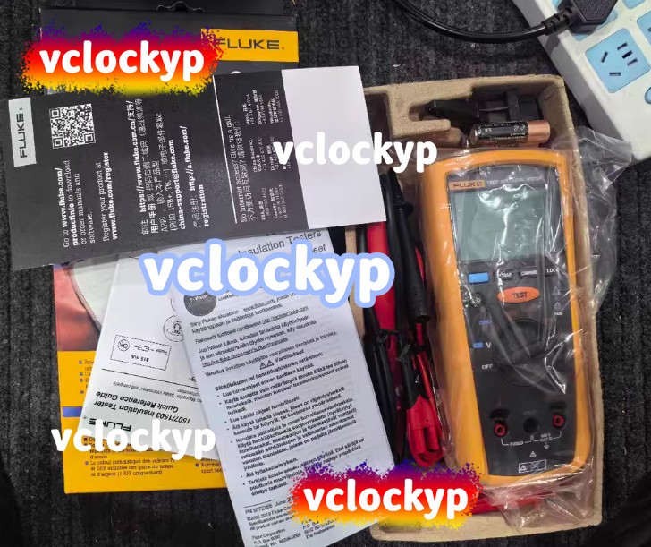 1pcs Fluke 1507 megohmmeter