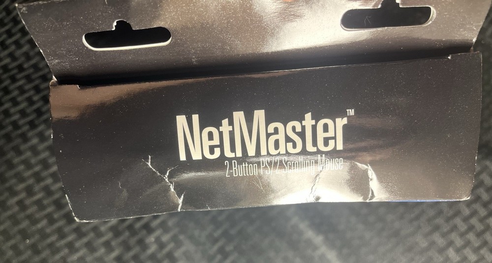 NEW - Belkin NetMaster 2 Button PS Scrolling Mouse