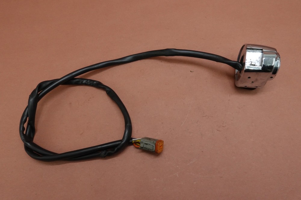 2000-2005 Harley Dyna Super Glide FXD Left Headlight Bar Switch