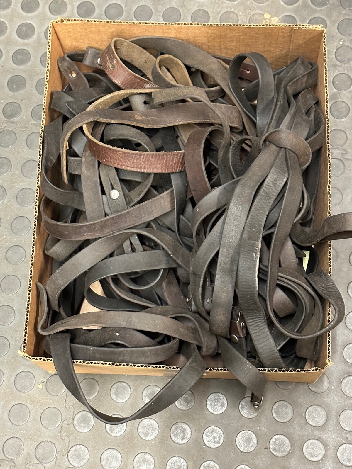 MAUSER 98K LEATHER SLING WITH METAL BUTON. SOLD "AS IS".