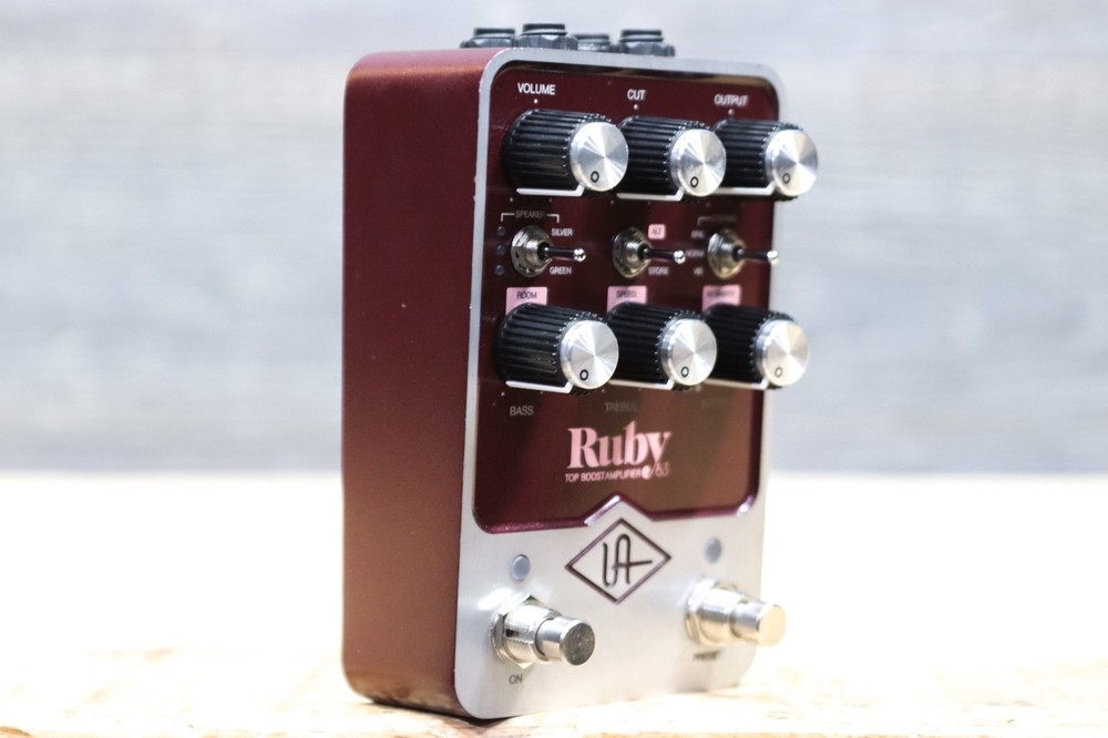 Universal Audio Ruby '63 Top Boost Amplifier UAFX Dual-Engine Effect Pedal w/Box