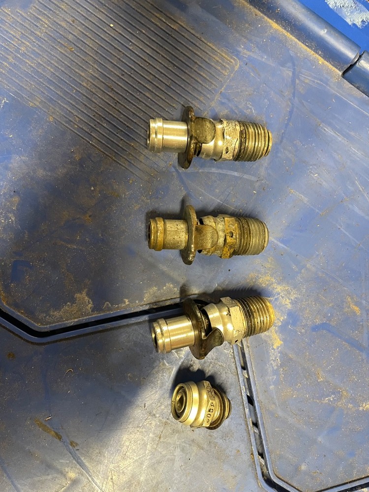 AIRCRAFT ENGINEER CONTINENTAL QUICK DRAINS