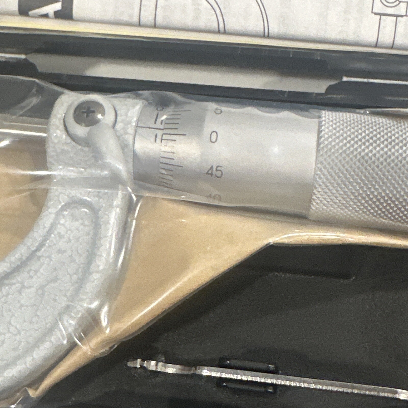 Mitutoyo 103-137 Micrometer, 0mm-25mm Range Baked Enamel Finish Japan New