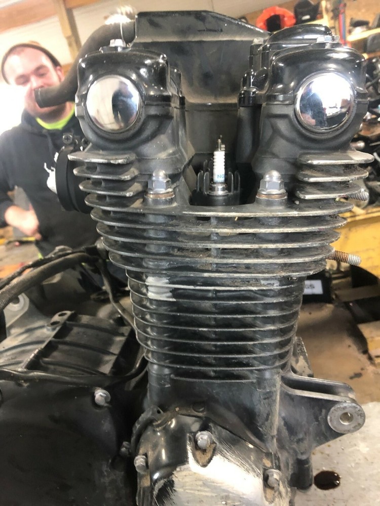 14 Honda CB 1100 CB1100 engine motor