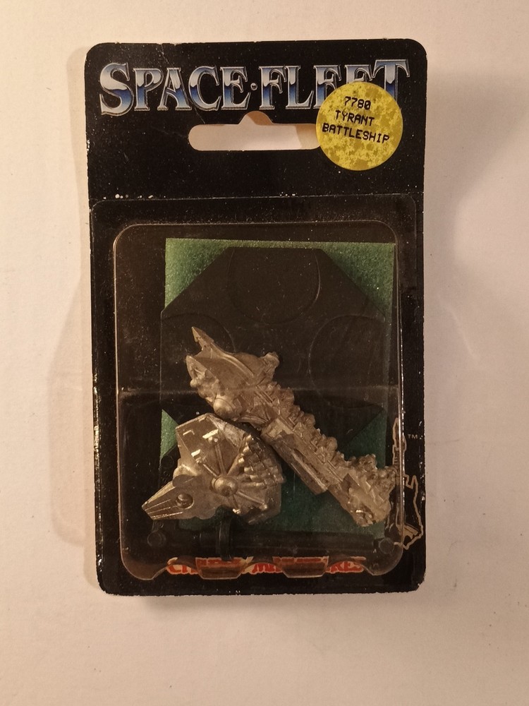 Space Fleet  #7780 TYRANT BATTLESHIP New, Sealed