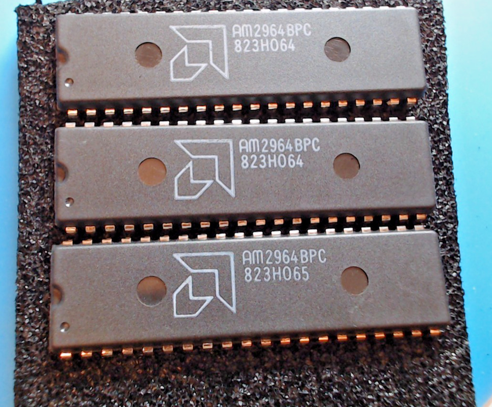 Lot of 3 AMD AM2964BPC Dynamic Memory Controller ICs DIP-40 NOS