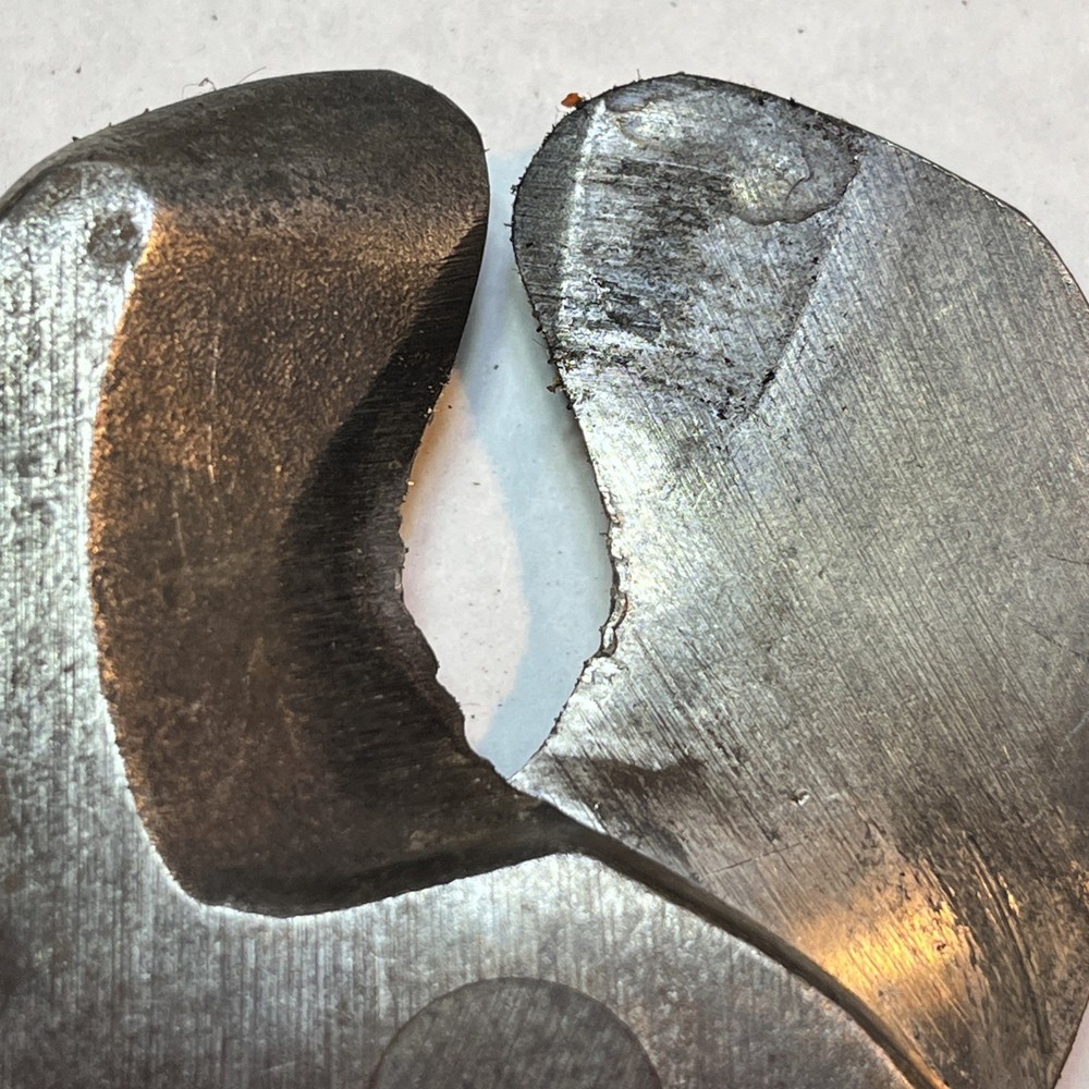 2 Cable Cutters Klein 63050 And Generic