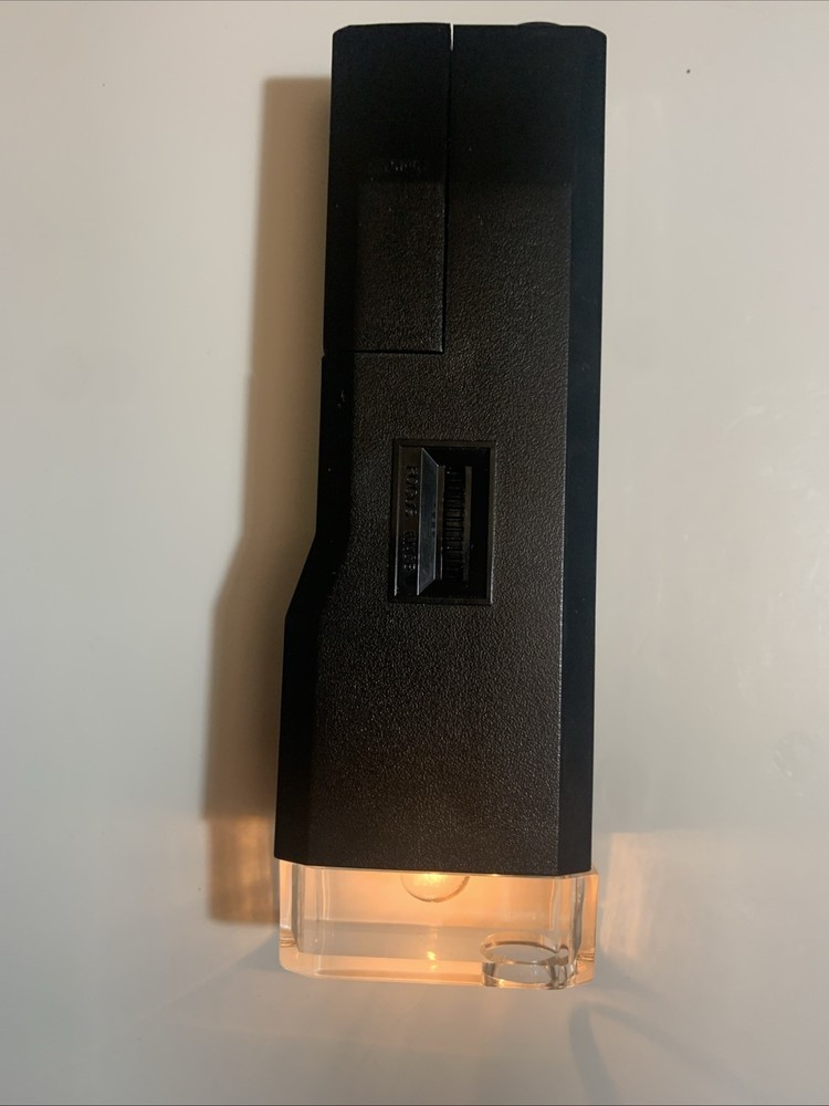 Micronta 30X Lighted Pocket Microscope with Case Tested Working Vintage