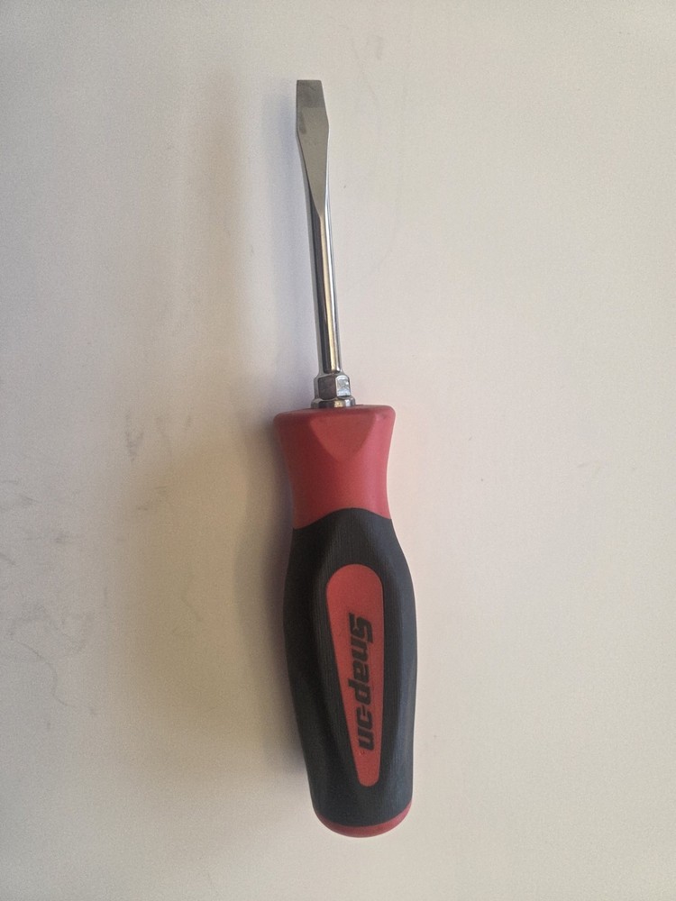 Snap On Tools SGD2B 7/32" Red Flat Blade Screwdriver