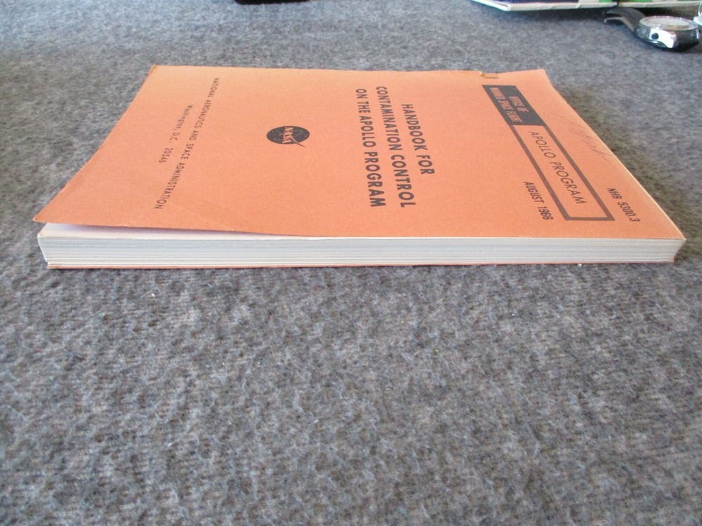 NASA APOLLO PROGRAM HANDBOOK CONTAMINATION CONTROL - 1966 MANNED SPACE FLIGHT