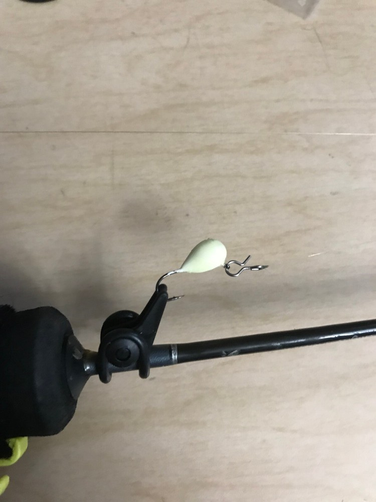 Blue Rod Hook Keeper