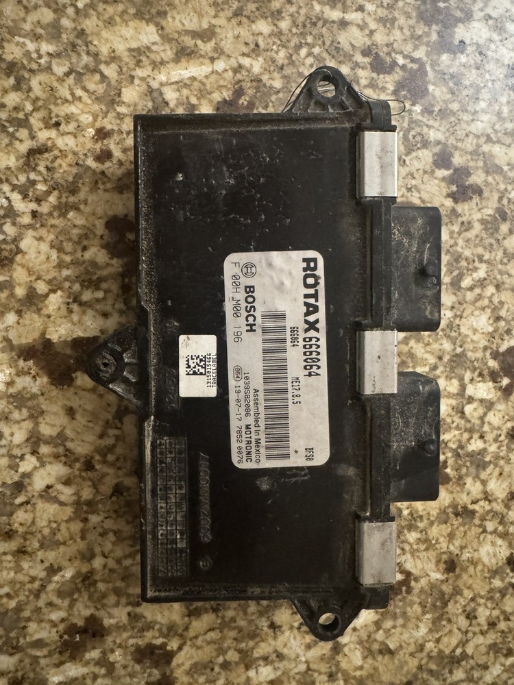 21 Can Am Defender HD10 Computer CDI ECU Box Computer 666064