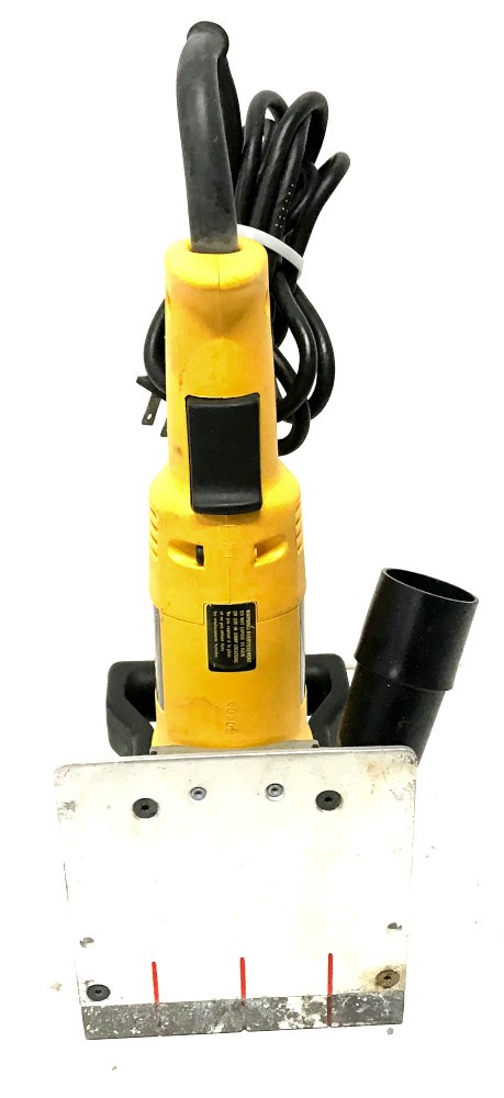 DeWalt DW682 Plate Joiner w/Case