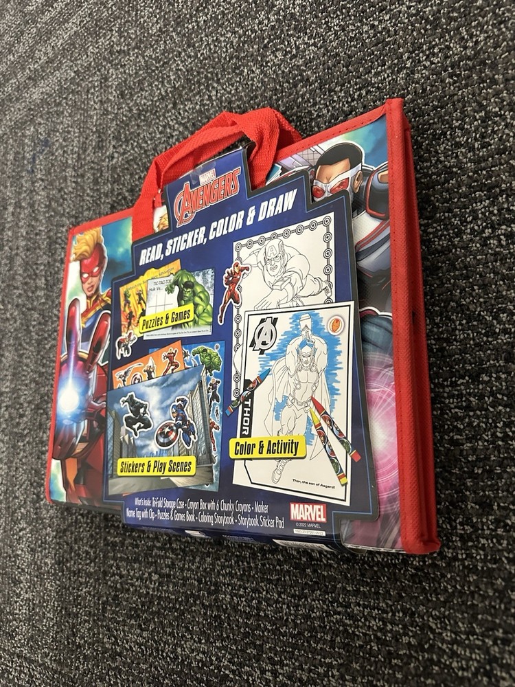 Marvel Coloring & Activity Tri-Fold Storage Case
