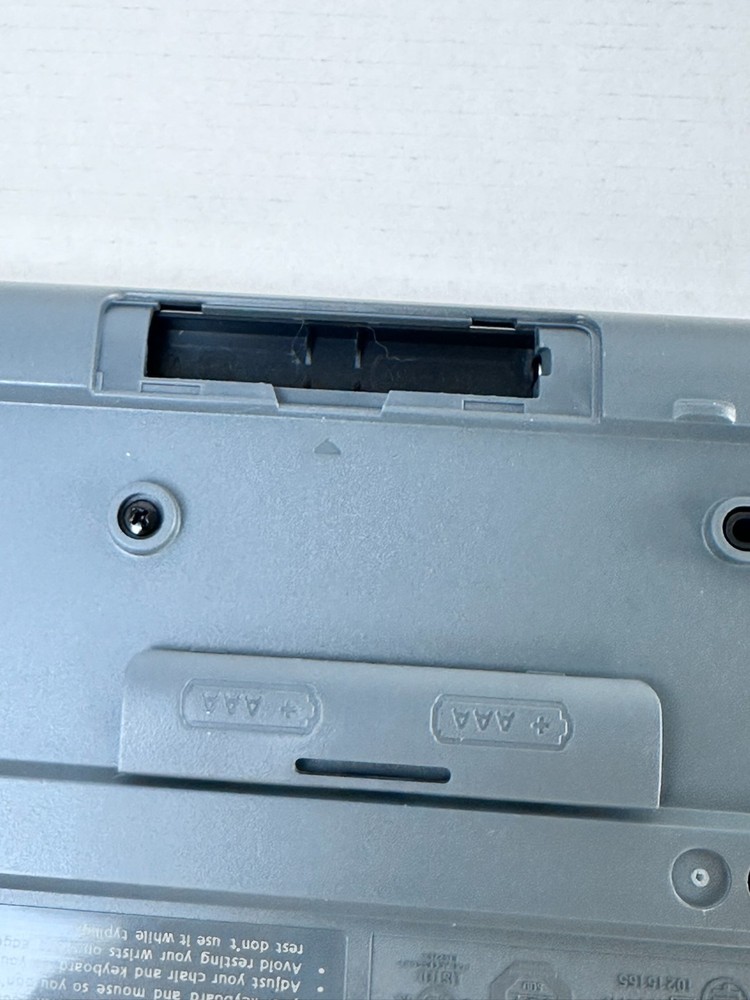 Logitech MK260 Wireless Keyboard Mouse Combo Black USB Receiver Open Box