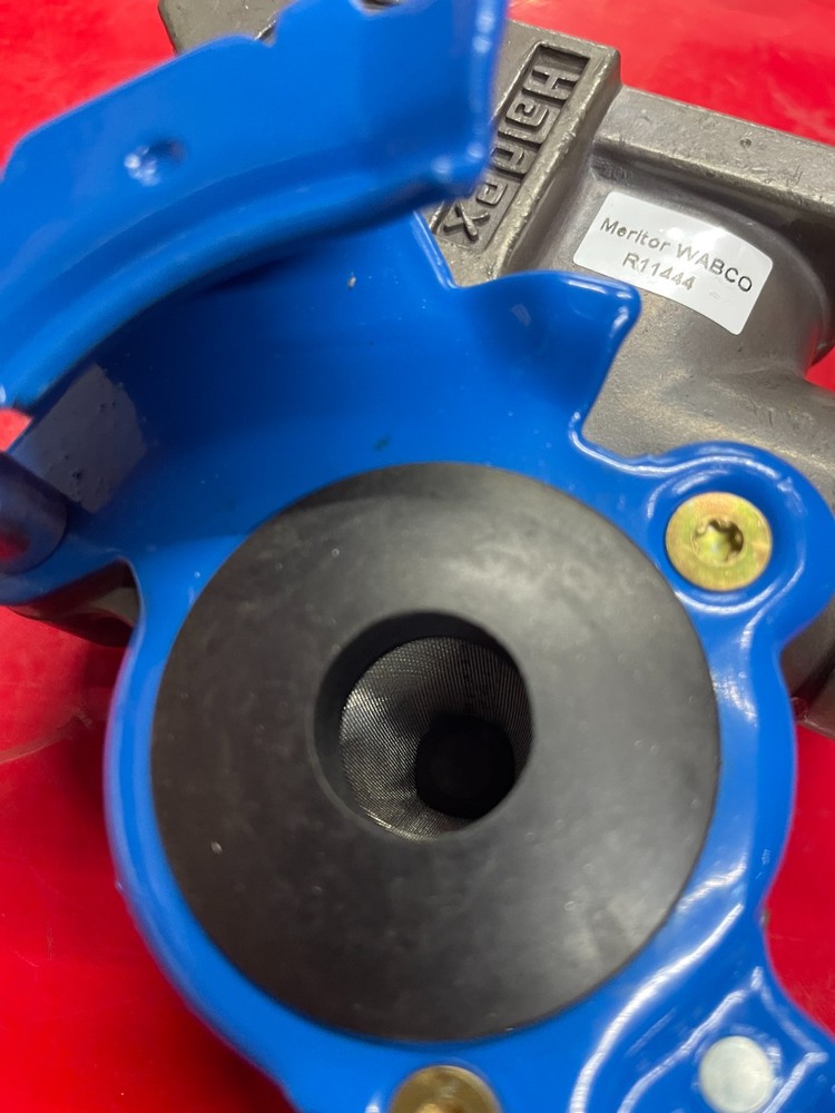MERITOR R11444 COUPLER,GLADHAND S-10046,