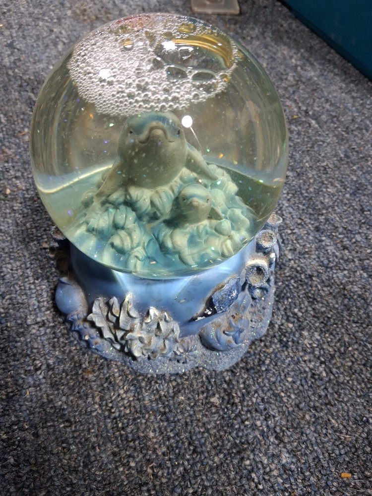 dolphin snow globes (2)