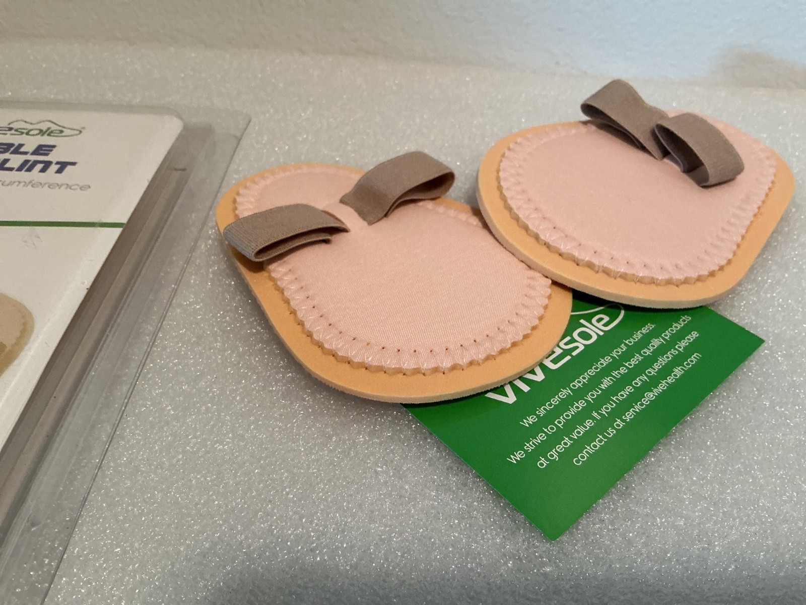 VIVESOLE Toe Splint 2-Pack ~ Fits toes 1" -3.5" in circumference ~ NIP