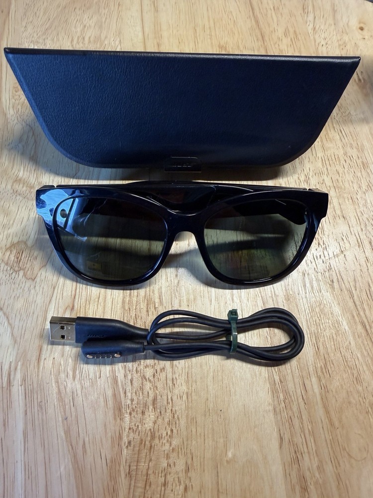 Bose Frames Soprano Audio Sunglasses Black Cat Eye Polarized Lenses Excellent