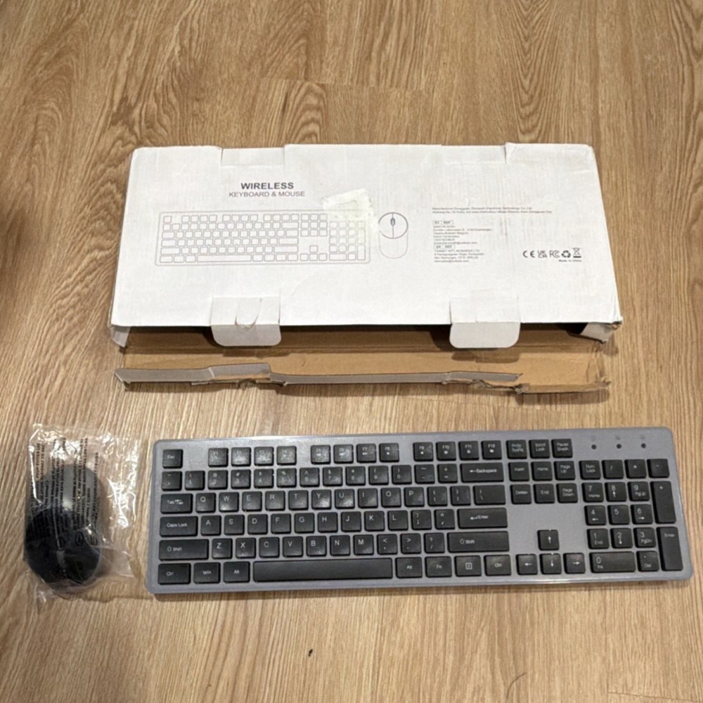 Wireless Keyboard and Mouse Bundle - Opened Box Never Used