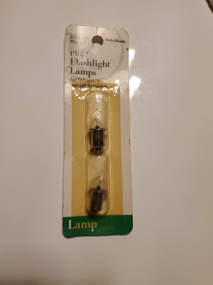 RadioShack PR2 Flashlight Light Bulb Lamp C Or D Flashlight 2 272-1120 2 Pack