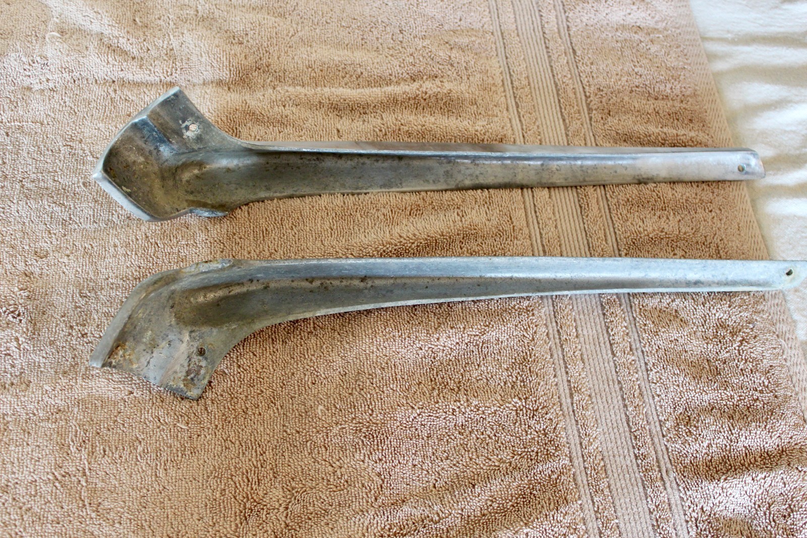 vintage aluminum boat parts cleats, trim, 20 piece lot