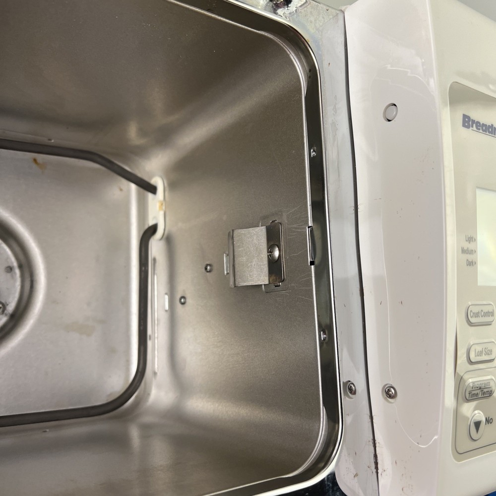 Breadman Ultimate TR2200C Automatic Programmable Bread Machine