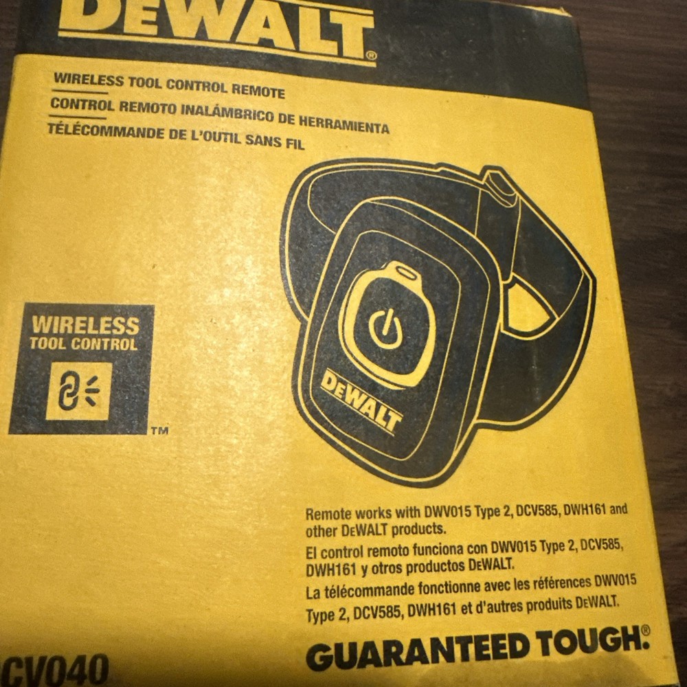 DEWALT Wireless Tool Control Remote DCV040