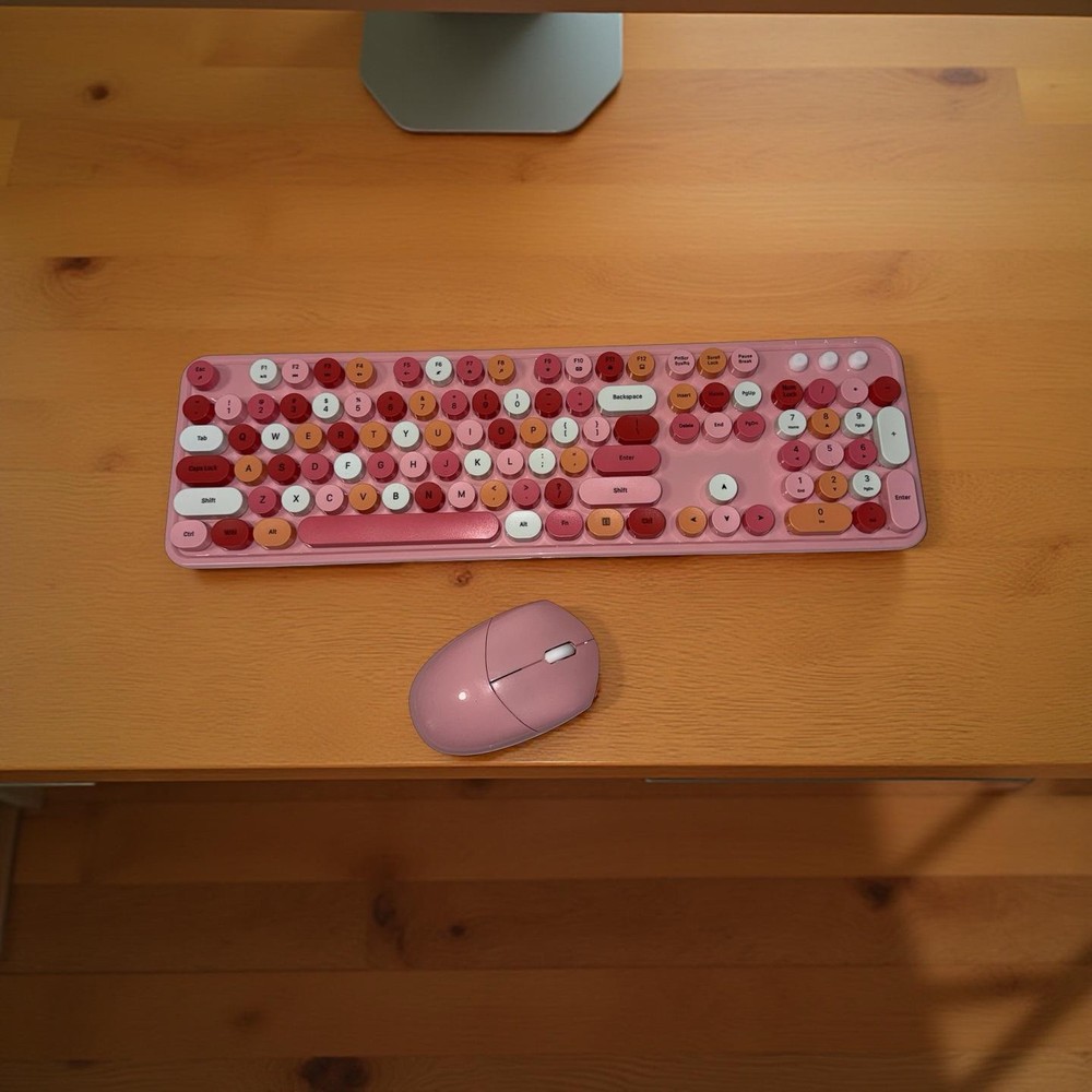 Wireless Pink Aesthetic Keyboard Mouse Bundle – Battery Saving Home Office Desk