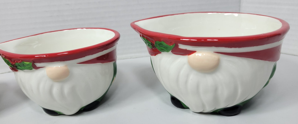 Gnome Christmas Nesting Measuring Cups