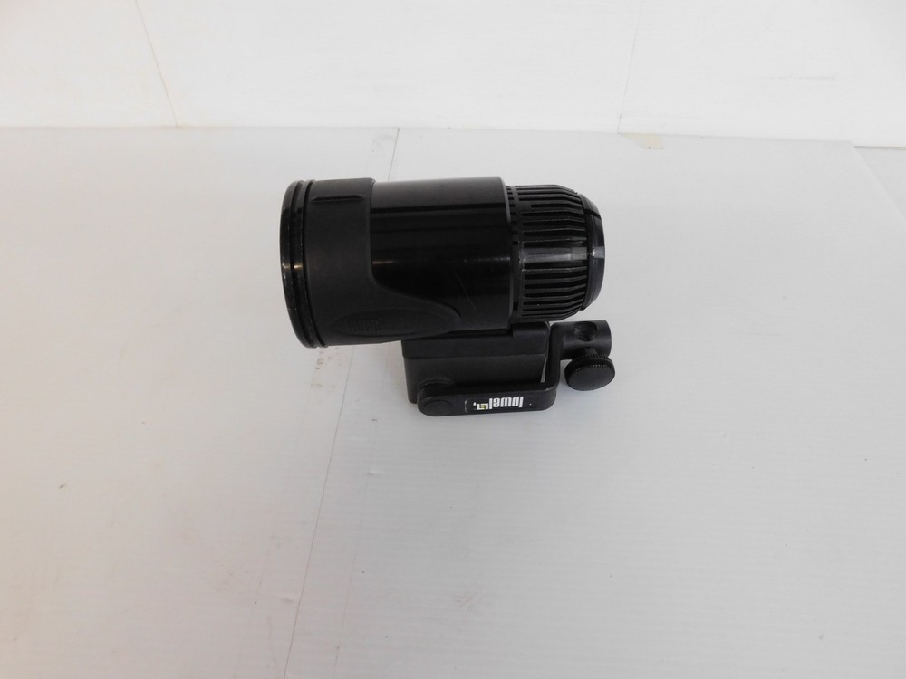 ^^ LOWEL PRO POWER LED DAYLIGHT (SLJ35)