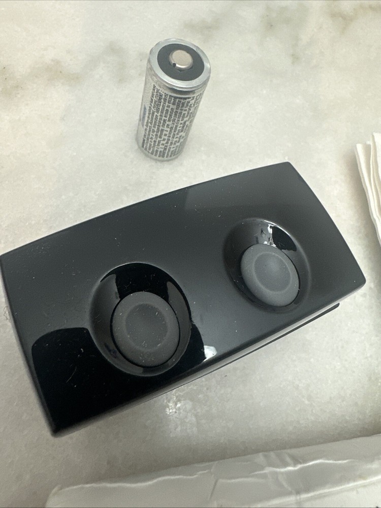DMP 1142-B Black Wireless 2 Button Holdup (open box)