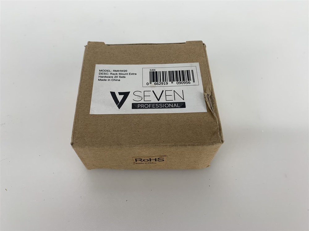 V7 Rack Mount 20 Pcs Extra HW Screws & Nuts (RMHW20-1N)