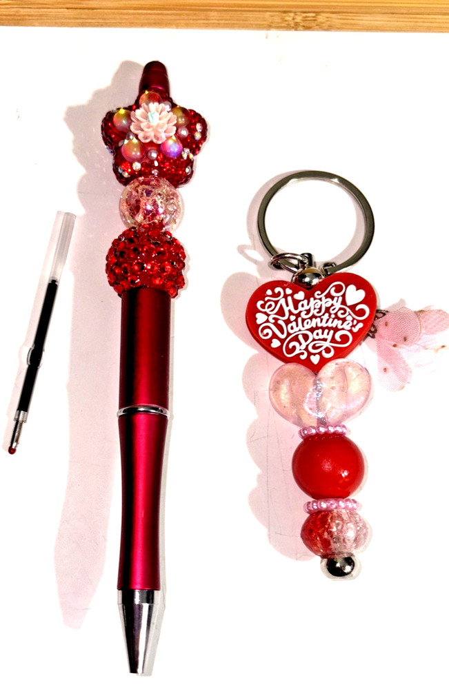 HAND MADE BEAD PEN & KEY CHAIN & Valentines