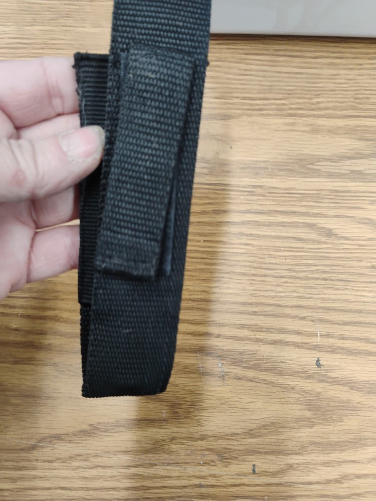 Nylon Flashlight Holder