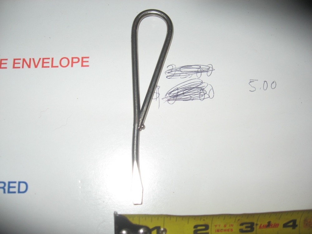 OLD SEWING MACHINE SCREWDRIVER