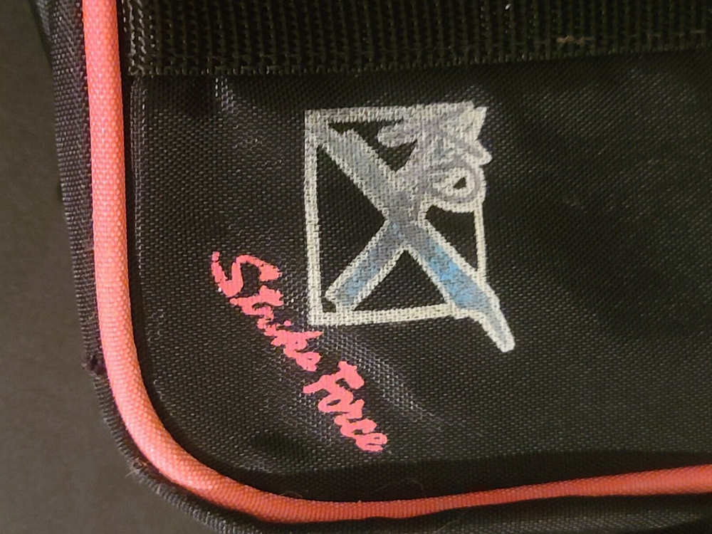 KR Strikeforce Black / Pink 1 Ball Bowling Bag