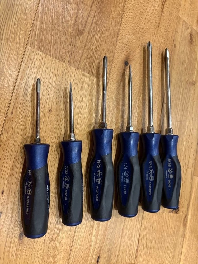Snap-on 6pc POWER BLUE Soft Grip Combination Screwdriver Set