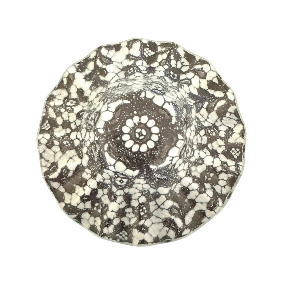 White Snowflake Design In Clear Glass Small Candy Dish Beautiful Pattern 7” EUC