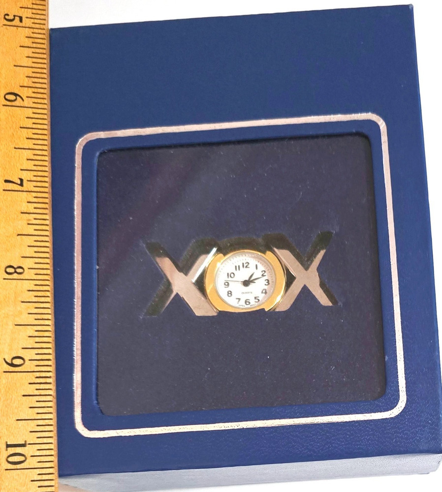Unique Mini Desk Shelf Clock XOX