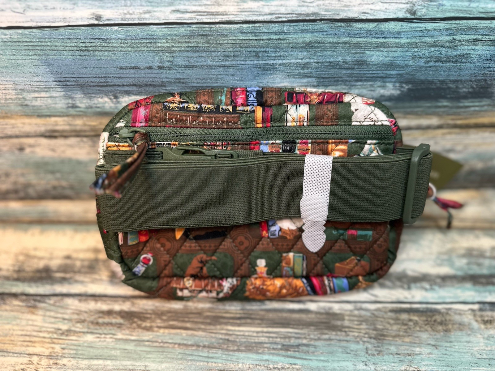 NEW Vera Bradley Woodward Small Belt Bag ⚯ ͛ Harry Potter Hogwarts Library