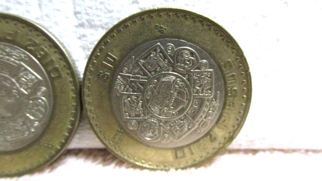 Qty 32 Assorted Mexican Coin Lot