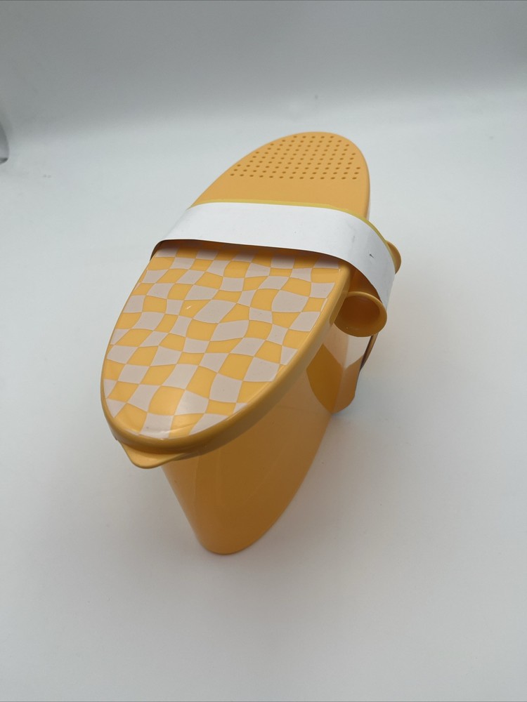 Target Bullseye Corner Microwave Pasta Maker New