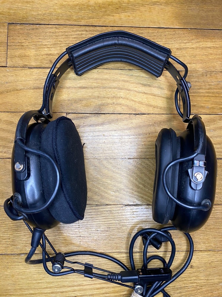 Vintage Flightcom Blackhawk Model 5DX Aviation Headset 1179