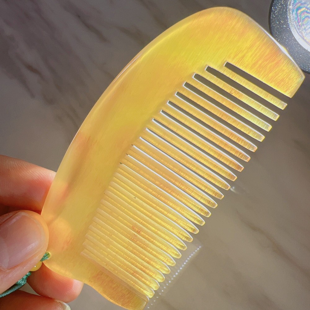 Unique Natural Sheep Horn Comb ,9cm*4cm